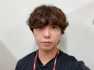 先輩社員インタビュー